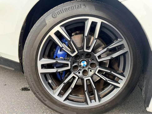 Used 2026 BMW 530i xDrive image 11