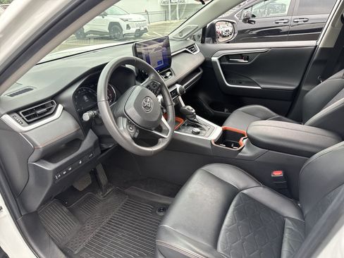 Used 2023 Toyota RAV4 Adventure w/ Convenience Package AWD/4WD image 14