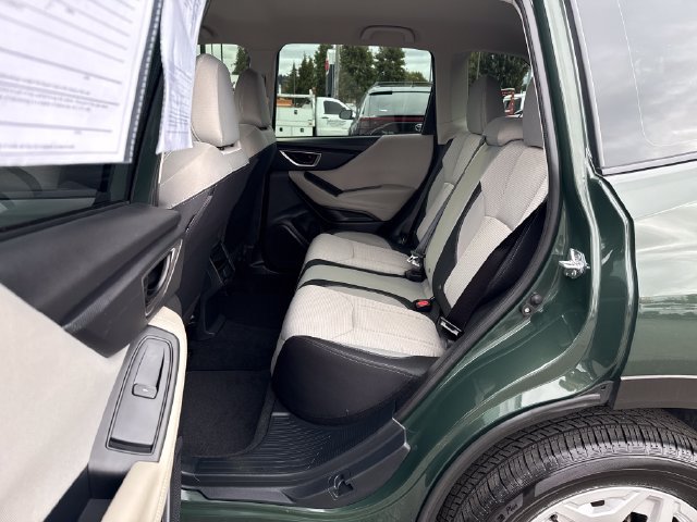 Used 2023 Subaru Forester AWD/4WD image 13
