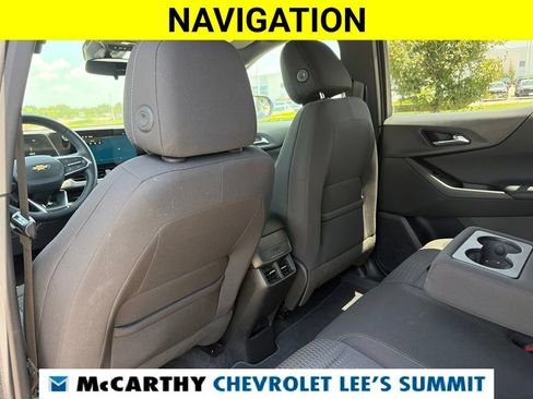 Used 2025 Chevrolet Equinox LT FWD image 38
