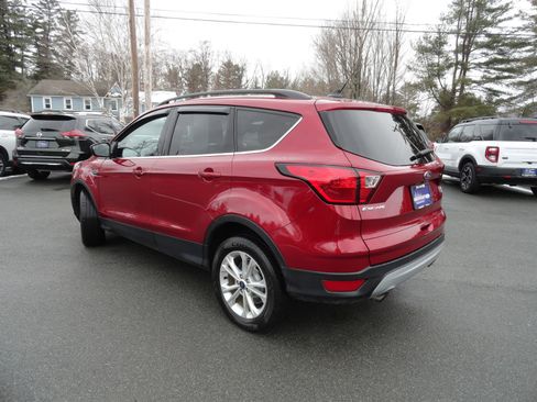 Used 2019 Ford Escape SEL image 7