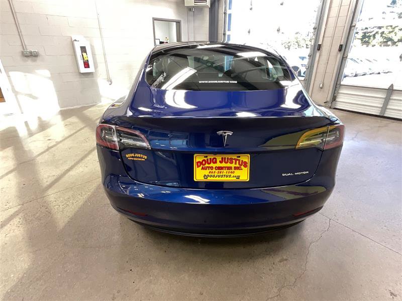 Used 2022 Tesla Model 3 Long Range AWD/4WD image 4