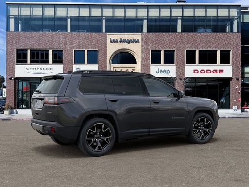 New 2026 Jeep Cherokee Overland w/ Advanced Pro Tech Group AWD/4WD image 4