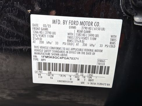 Used 2023 Ford Explorer ST w/ Equipment Group 401A AWD/4WD image 36