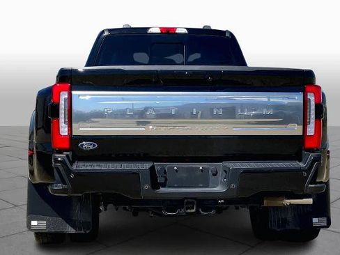 Certified 2025 Ford F350 Platinum image 5