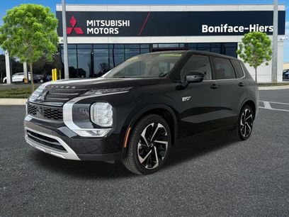 New 2024 Mitsubishi Outlander SE