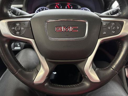 Used 2020 GMC Acadia SLE w/ Driver Convenience Package AWD/4WD image 16