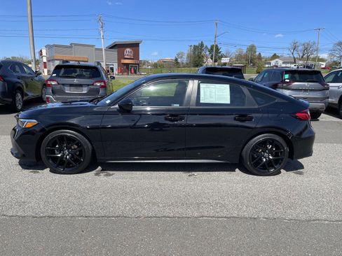 Used 2023 Honda Civic Sport image 17