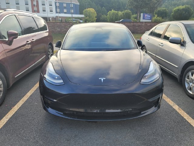 Used 2023 Tesla Model 3 Standard Range RWD image 2
