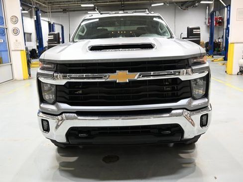 Used 2024 Chevrolet Silverado 3500 LT w/ All Star Edition image 2