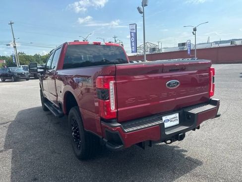 New 2026 Ford F250 Lariat w/ Black Appearance Package AWD/4WD image 5
