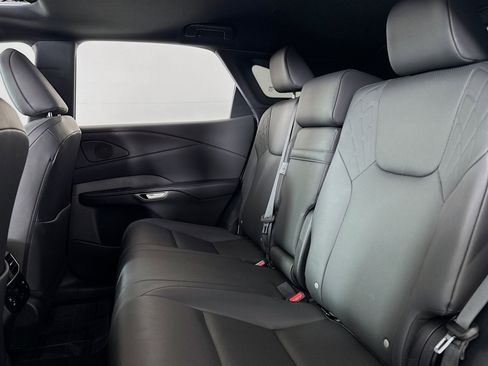 Used 2025 Lexus RX 350 FWD image 7