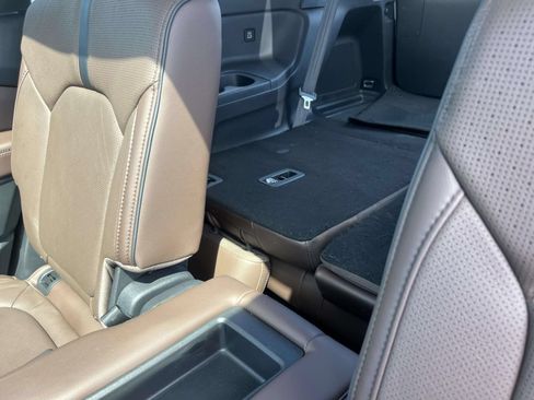 Used 2023 Honda Pilot Elite image 13