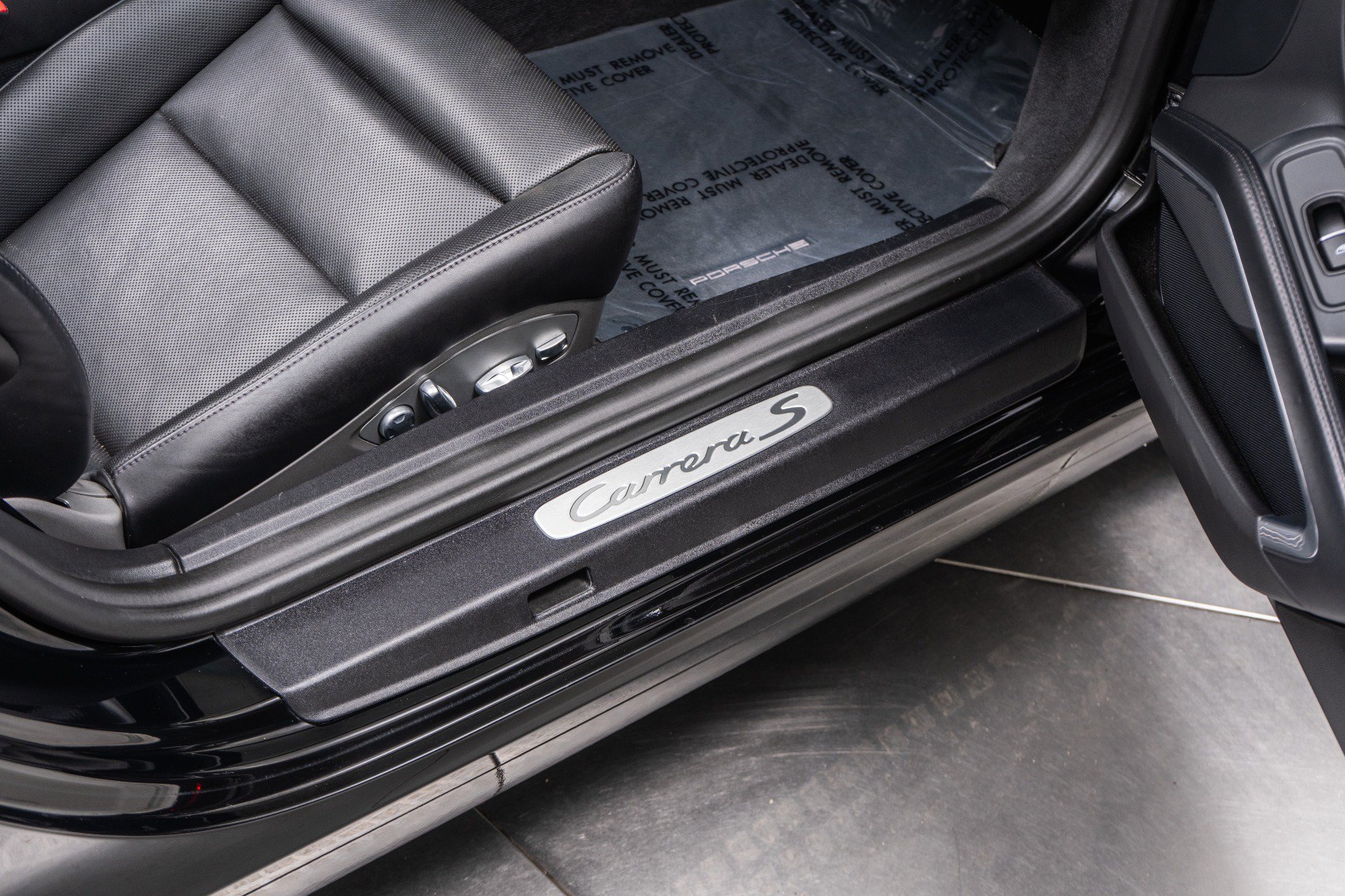 Used 2014 Porsche 911 Carrera S RWD image 30