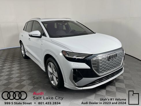 Certified 2024 Audi Q4 e-tron Prestige image 1