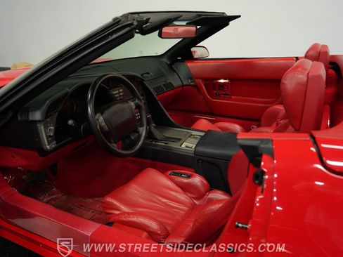 Used 1991 Chevrolet Corvette Convertible image 4