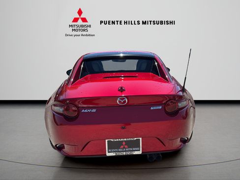 Used 2019 MAZDA MX-5 Miata RF Grand Touring RWD image 6