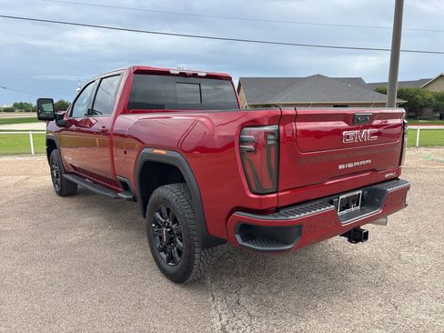 New 2026 GMC Sierra 2500 AT4 w/ AT4 Premium Plus Package AWD/4WD image 4