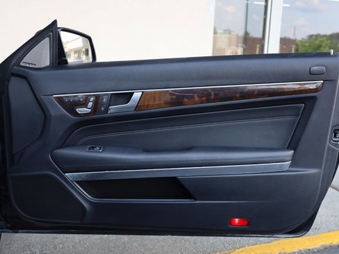 Used 2014 Mercedes-Benz E 350 Cabriolet w/ Premium 1 Package image 23