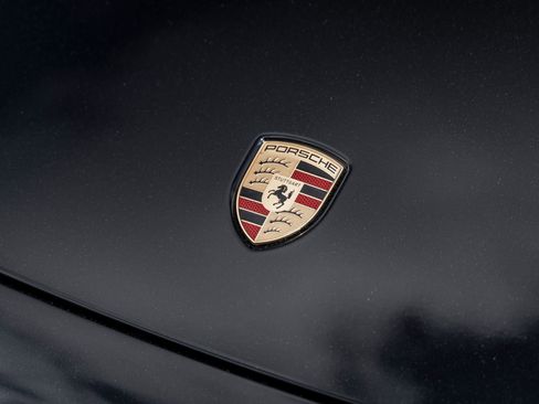 Certified 2026 Porsche 911 Carrera T image 17