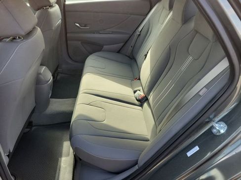 Certified 2025 Hyundai Elantra SEL FWD image 26