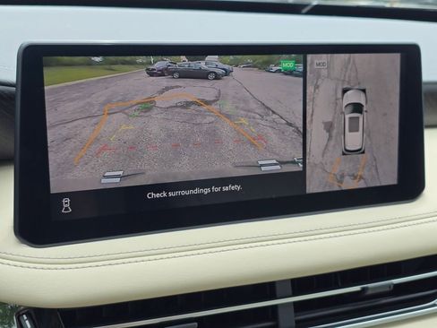 Used 2025 INFINITI QX60 Sensory w/ Vision Package image 6