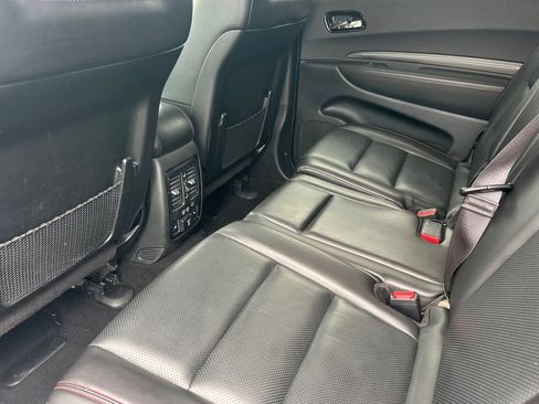 Used 2024 Dodge Durango GT RWD image 13