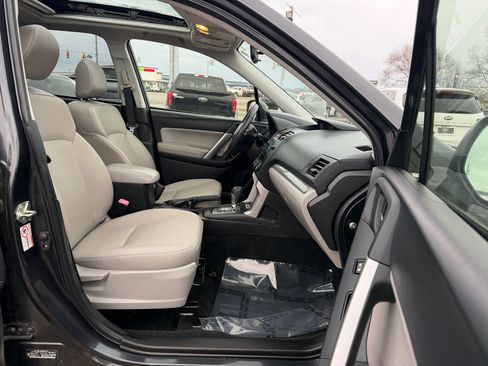 Used 2015 Subaru Forester 2.5i Limited image 62