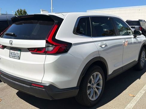Used 2024 Honda CR-V EX image 5