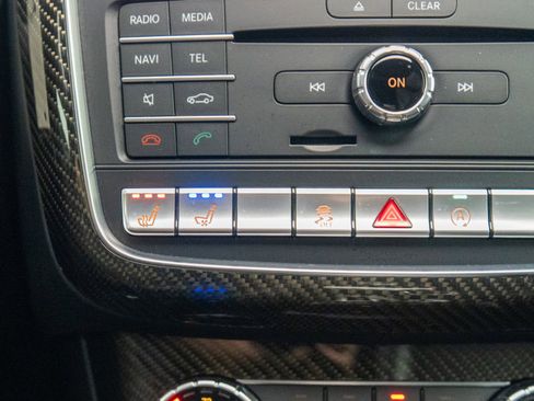 Used 2018 Mercedes-Benz G 550 Squared image 30