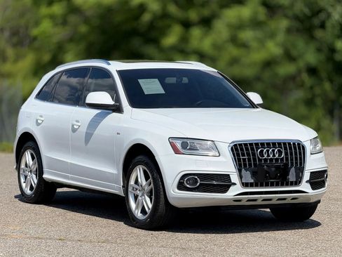 Used 2014 Audi Q5 3.0T Prestige AWD/4WD image 1