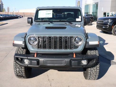 New 2026 Jeep Gladiator Mojave image 10