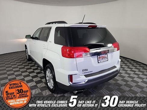 Used 2017 GMC Terrain SLE w/ Convenience Package image 8