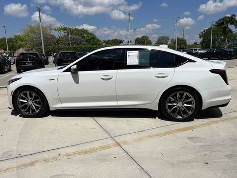 Used 2023 Cadillac CT5 V w/ Platinum Package RWD image 4