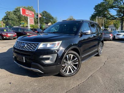 Used 2017 Ford Explorer Platinum
