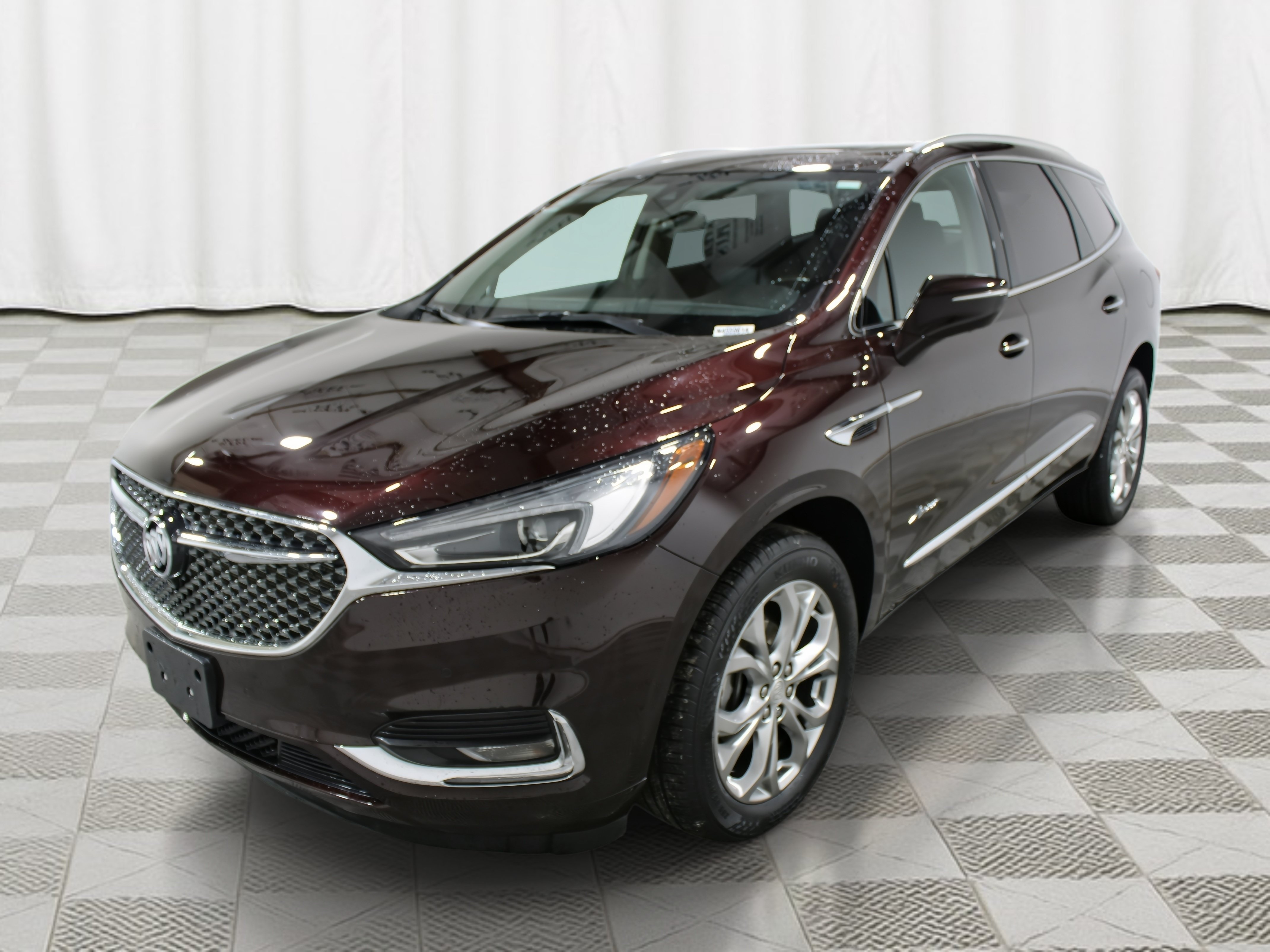 Used 2020 Buick Enclave Avenir w/ Avenir Technology Package AWD/4WD image 7