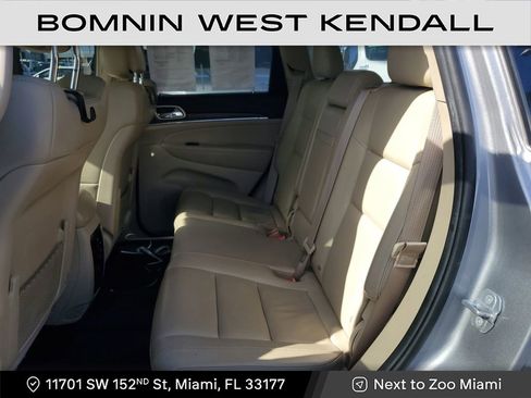 Used 2018 Jeep Grand Cherokee Limited image 18