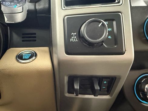 Used 2019 Ford F250 Lariat w/ Lariat Ultimate Package image 24