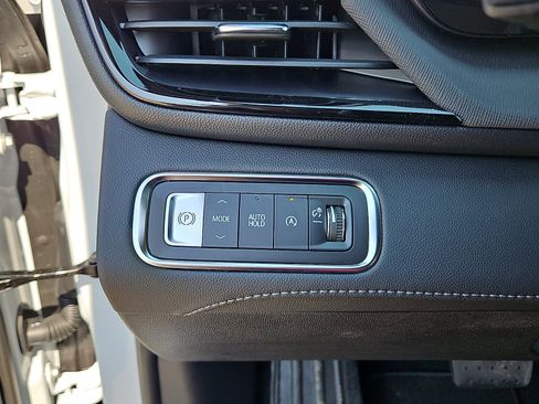New 2026 Buick Enclave Sport Touring w/ Power Package FWD image 19