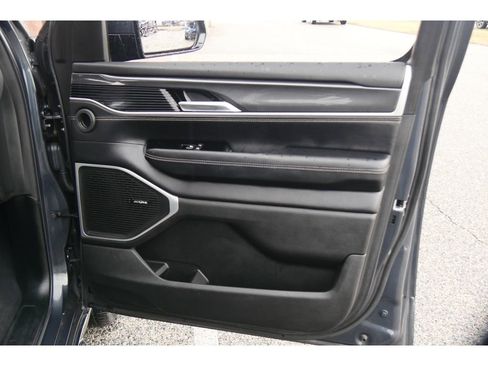 Used 2022 Jeep Wagoneer Series I image 15