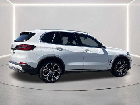 Used 2023 BMW X5 xDrive40i w/ Premium Package AWD/4WD image 29