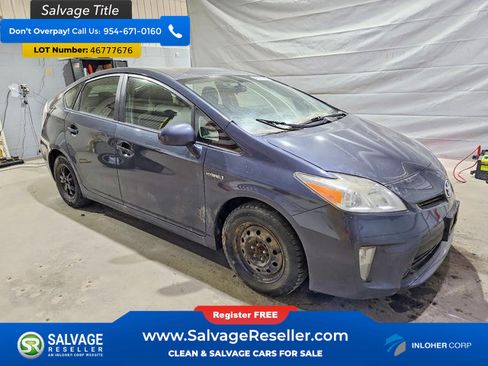 Used 2014 Toyota Prius Two FWD image 5