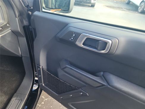 New 2026 Ford Bronco Big Bend image 24