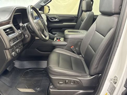Certified 2023 Chevrolet Tahoe Z71 w/ Luxury Package AWD/4WD image 10