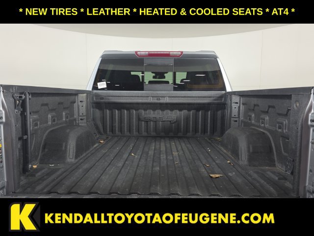 Used 2024 GMC Sierra 1500 AT4 w/ AT4 Premium Package AWD/4WD image 14
