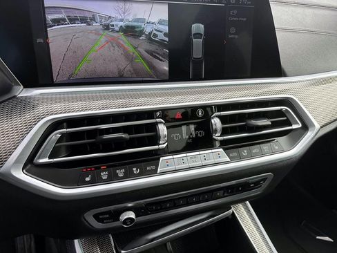 Used 2022 BMW X5 xDrive40i w/ M Sport Package image 21