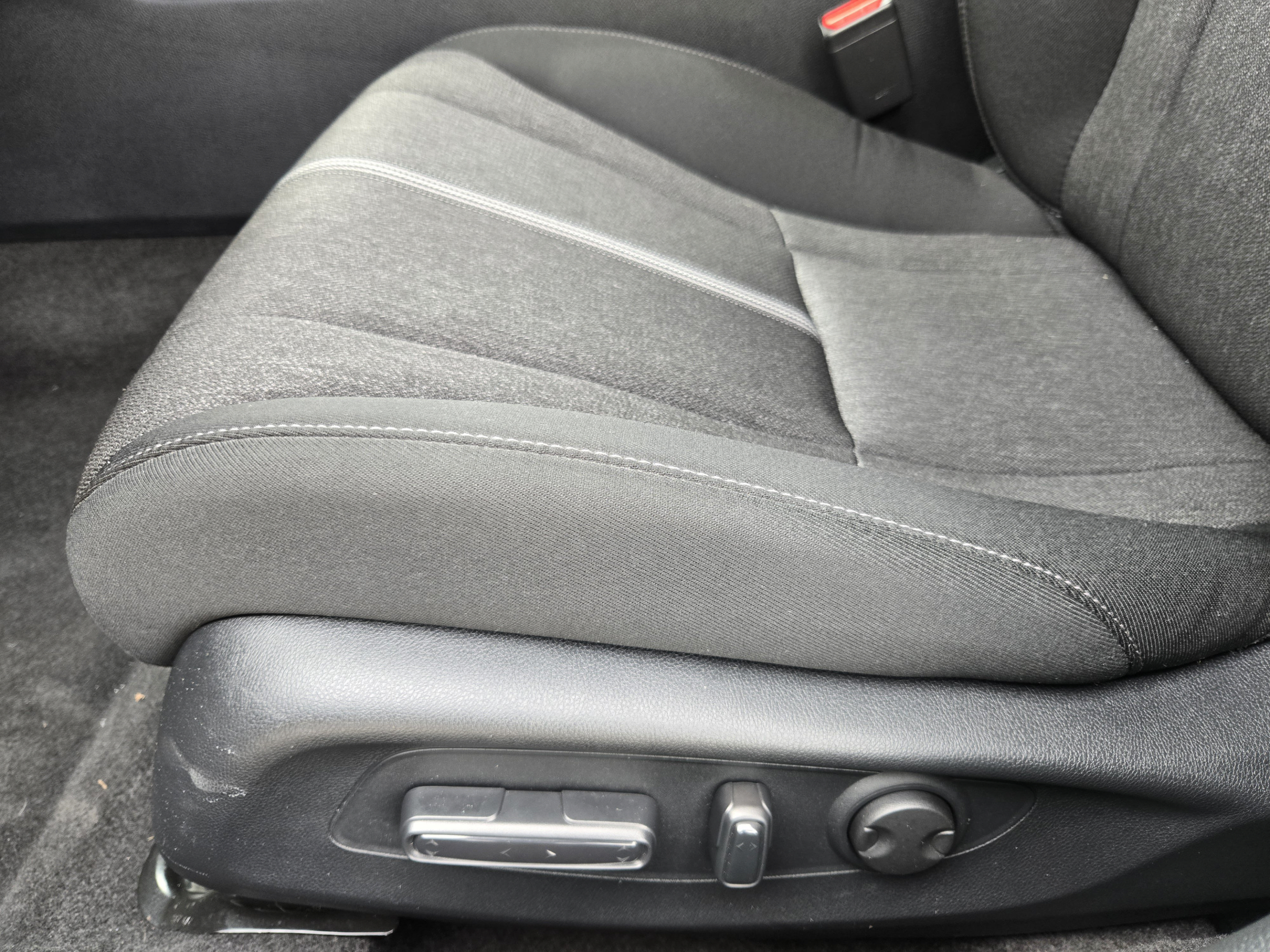 Used 2024 Honda Accord Sport image 21