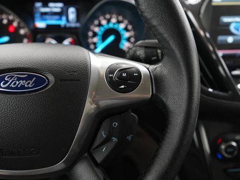 Used 2014 Ford Escape Titanium FWD image 26