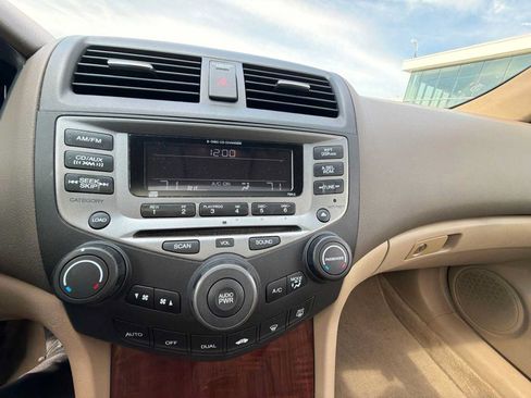 Used 2006 Honda Accord EX-L image 19