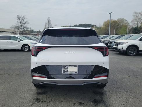 New 2026 Kia Sportage SX FWD image 5